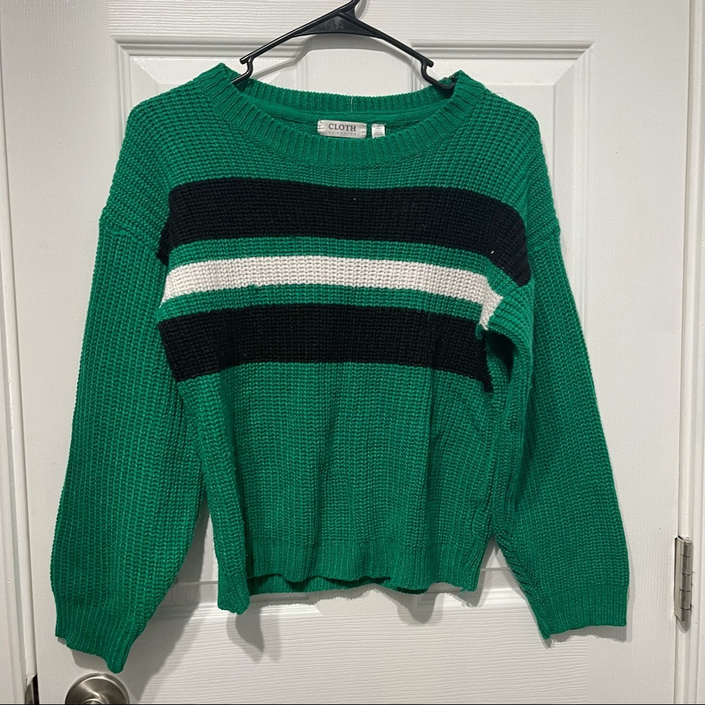 Cloth by Design Green Sweater